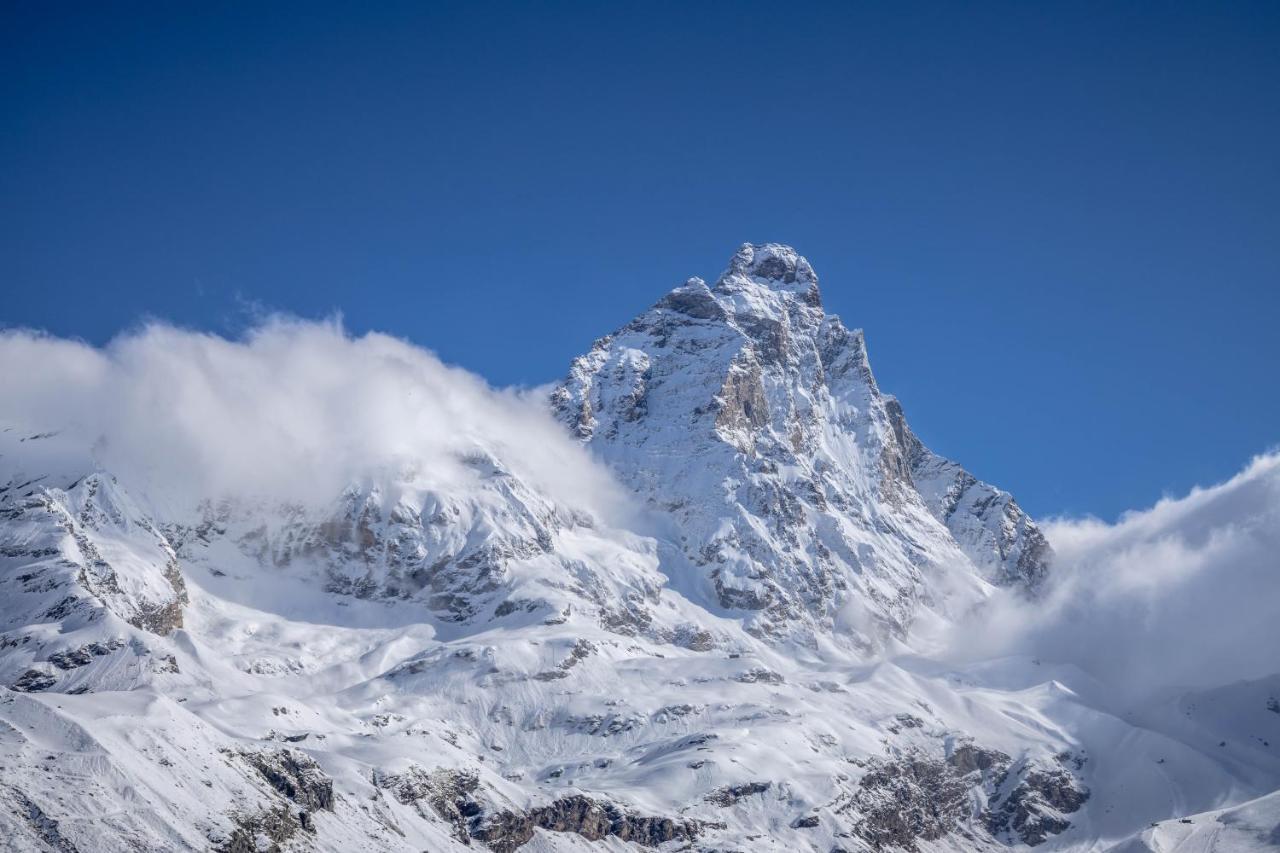 Hotel & Ristorante Serenella Breuil-Cervinia Εξωτερικό φωτογραφία